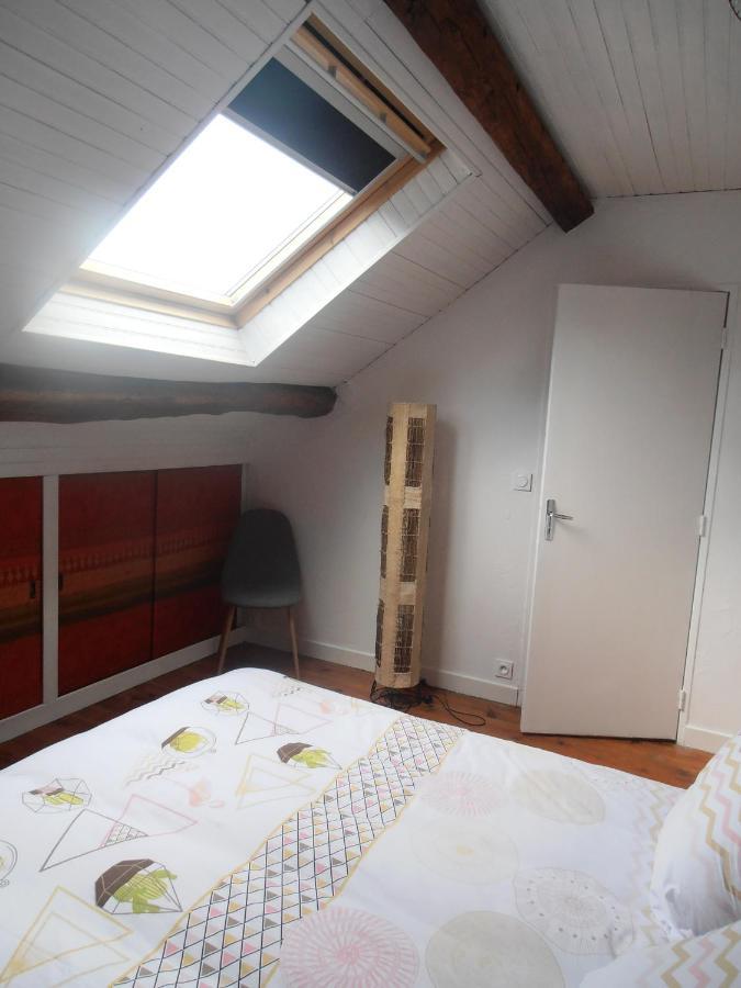 Gite Des Corneilles Maubert-Fontaine Esterno foto
